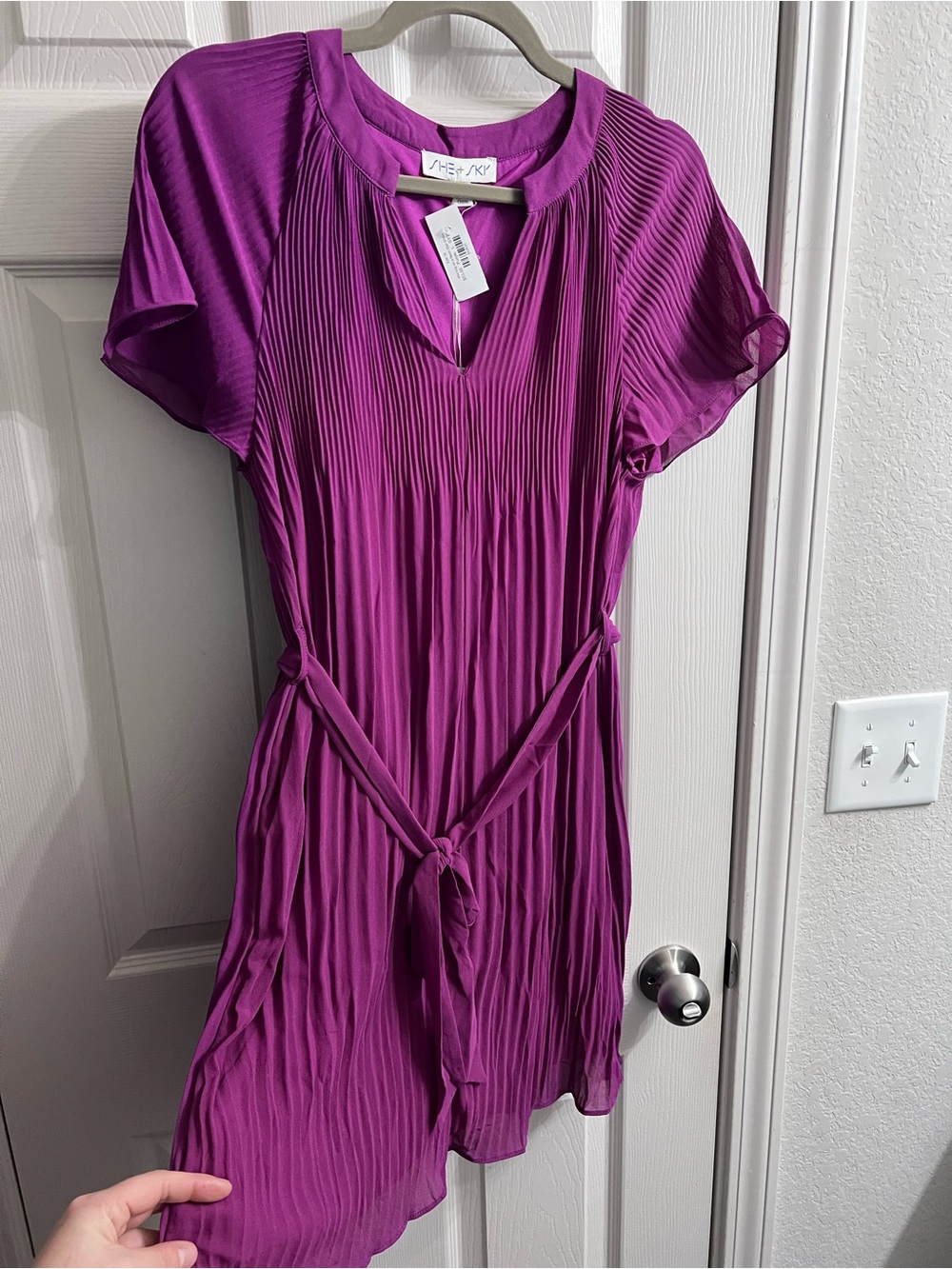She + Sky Magenta Pleated Short-Sleeve Tie-Waist Dress